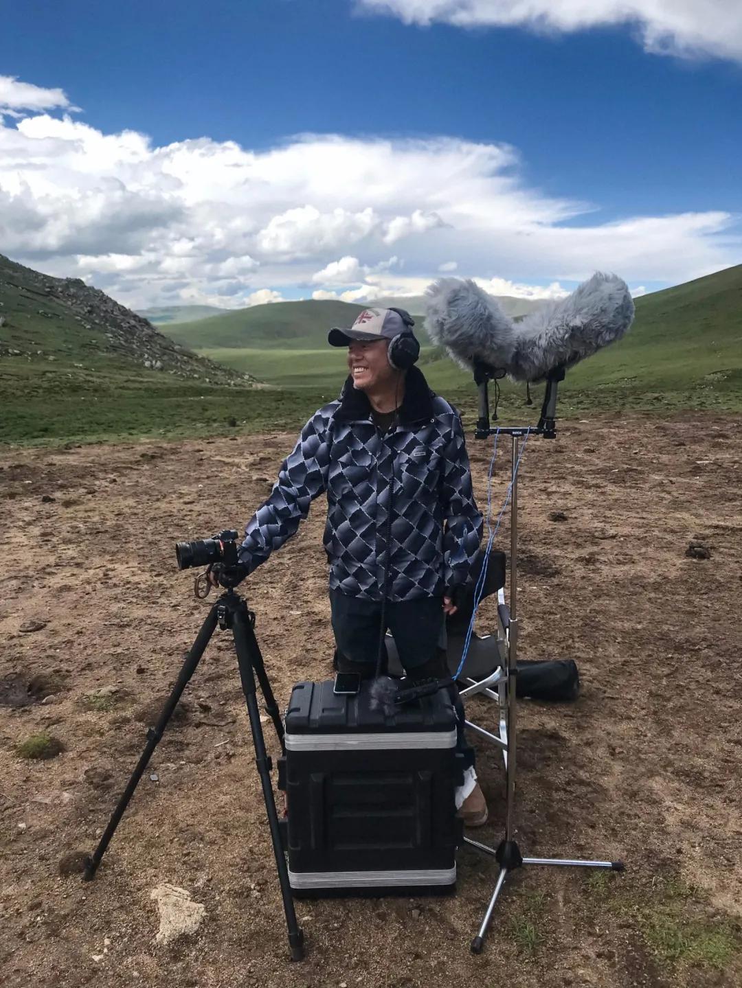 挤在城市抢几万一平的房子，都疯了吗