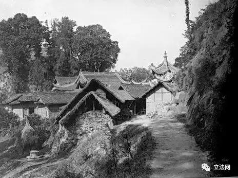 阆中古城兴废史略（中篇）