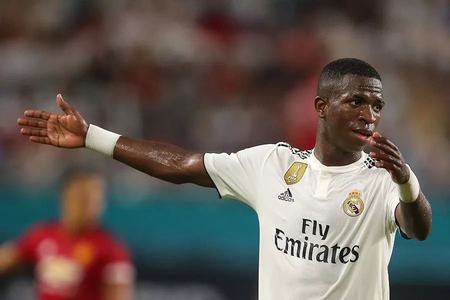 浠庤传姘戠獰鍒颁集绾充箤鐨勮瘲,浠庤传姘戠獰鍒拌冻鍧涚拃鐠ㄧ殑宸ㄦ槦