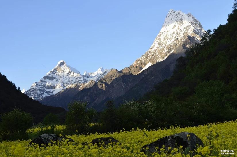 巴松措最近期攻略,巴松措可以开进去吗