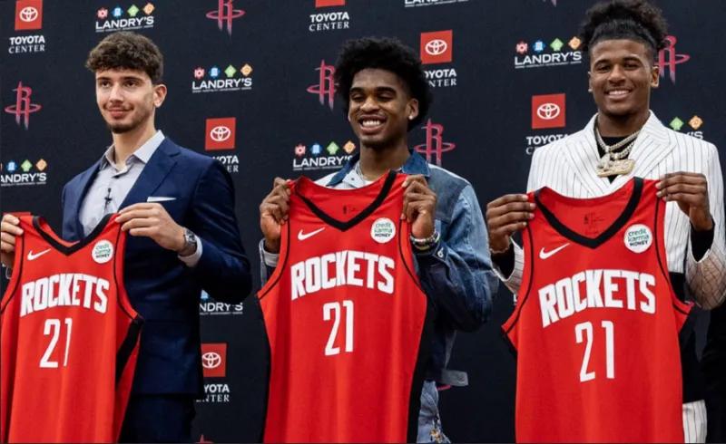 火箭教练拉斐尔斯通,火箭总经理斯通选秀水平