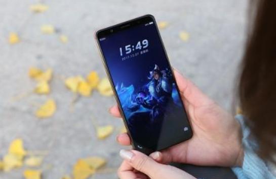 一触就爱上，vivo屏幕指纹解锁，你想知道的都在这里