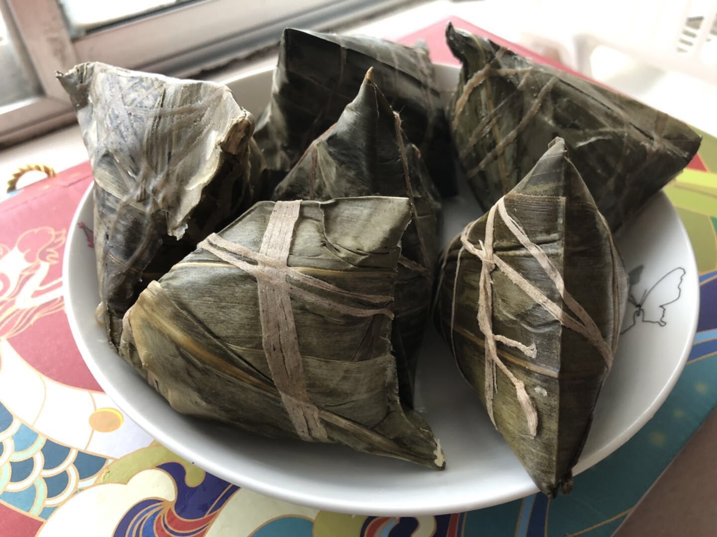 包粽子最简单的方法教程,包粽子又快又简单的方法