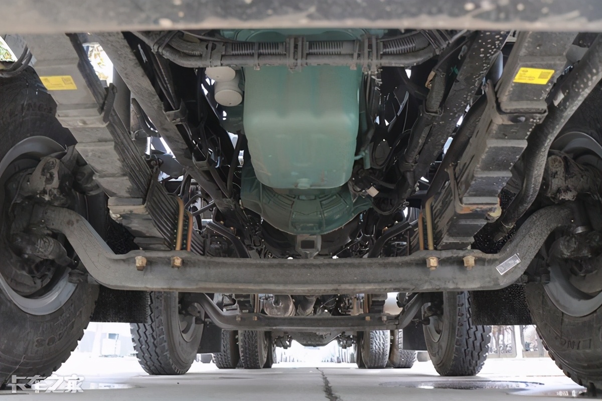 解放j6搅拌车,新款j6p解放搅拌车