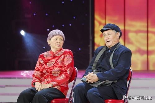 赵本山第一次登上春晚舞台,赵本山春晚唱歌视频