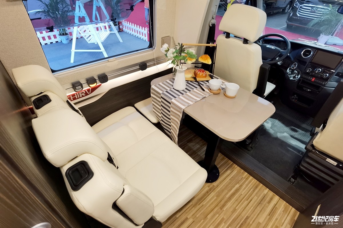 依维柯房车怎么搭电,依维柯房车支持快充吗