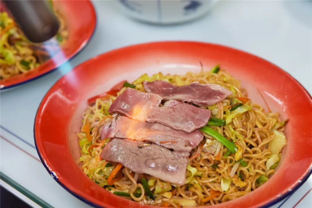 阿嫲做的菜，童年的漫画，儿时的玩具，这家公司专业带你怀旧