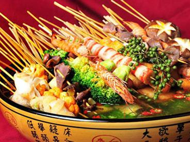 称霸街头的这些小吃你吃过几种,适合小学生校门口摆摊卖的小吃