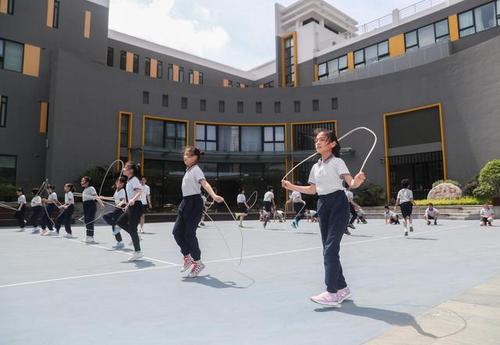 上海小学英语是什么课,上海小学不考英语