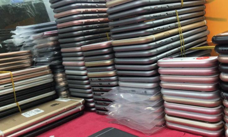 华强北的美版全新有锁机有猫腻吗,淘宝哪家的美版机正品