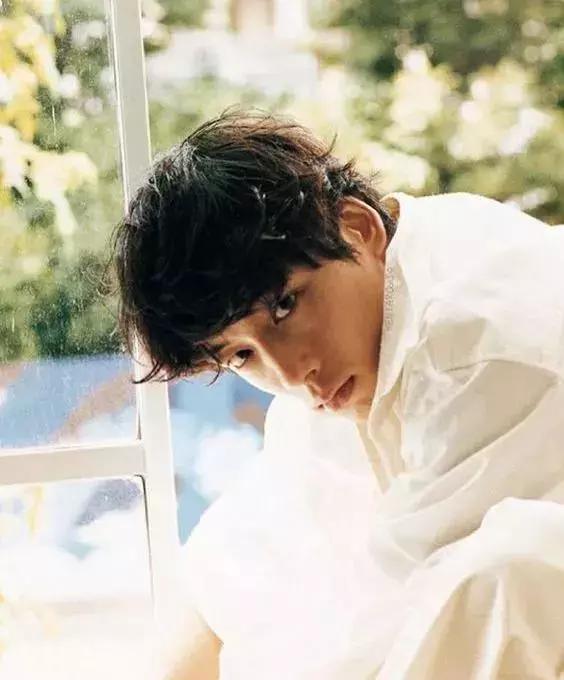 夏天清爽的男生,夏天清新日系男生