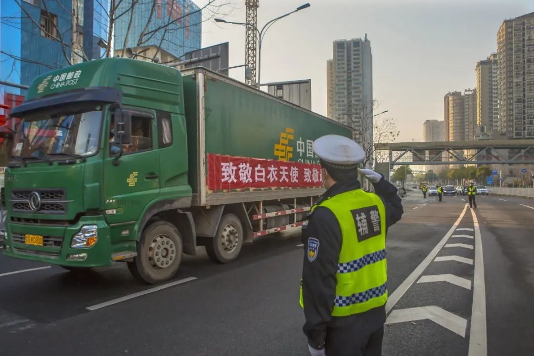 这个爆火视频告诉你，邮政做的比说的多得多！