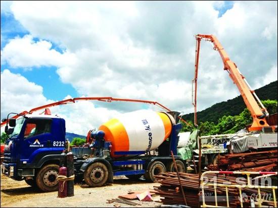 泵送混凝土打不满管原因,造成混凝土泵送堵塞的原因