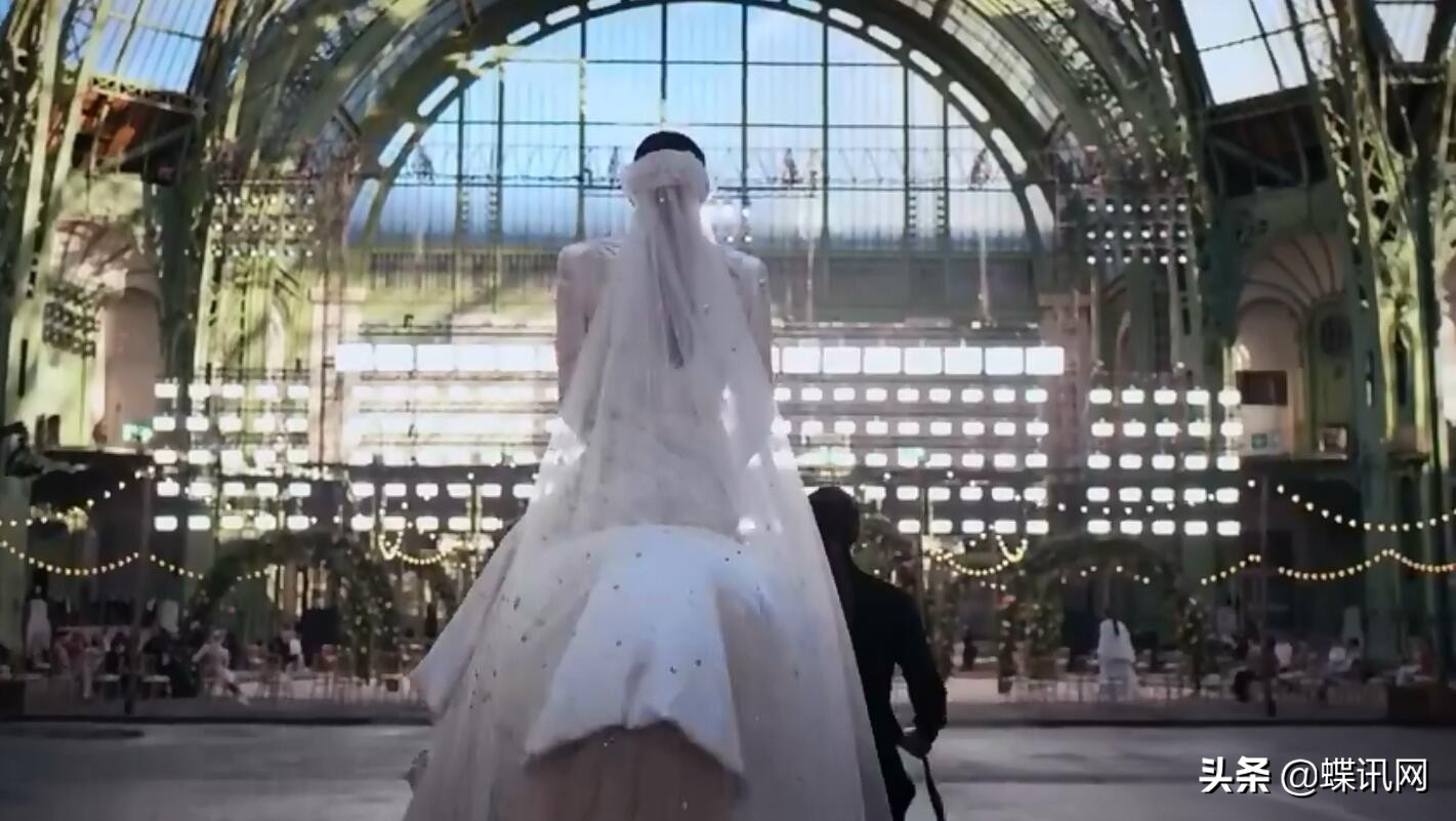 香奈儿高定新娘造型,香奈儿2019春夏高定婚纱