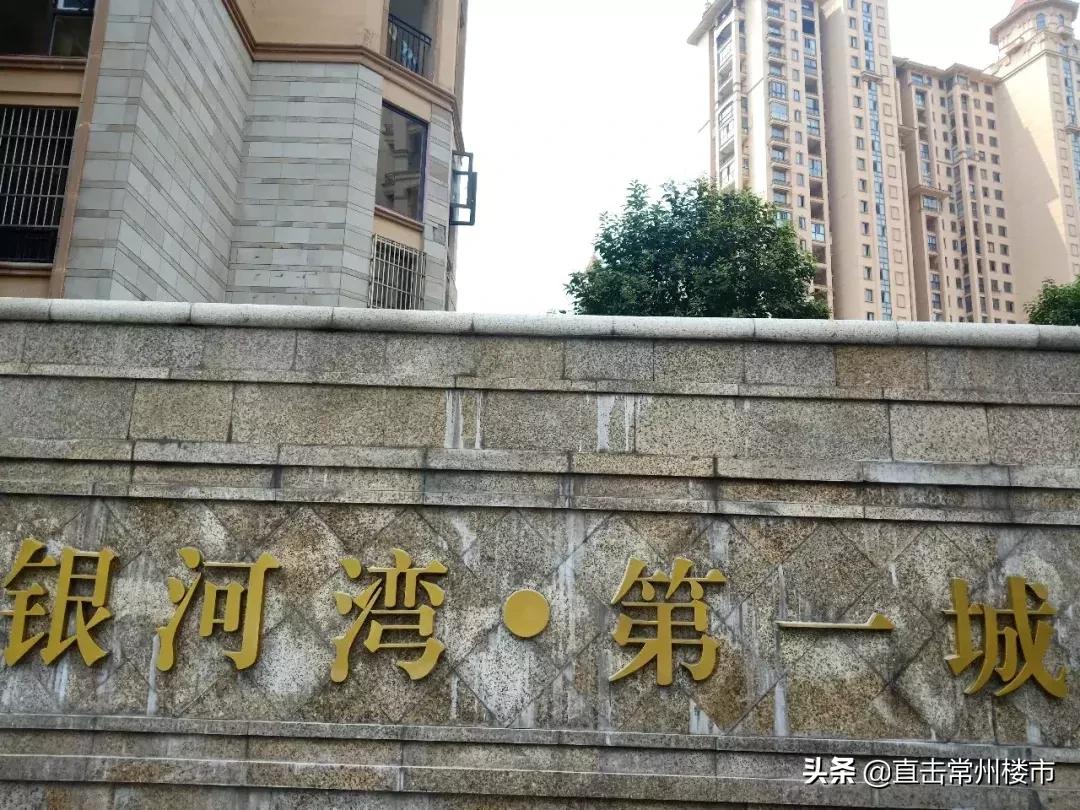 惊了!一街之隔,常州3家小区门禁天差地别