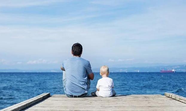 小孩子慢热应该如何引导,家有内向的孩子怎么办