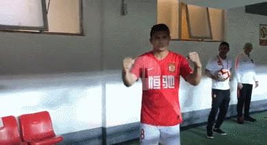 广东艾克森国足,艾克森输球痛哭