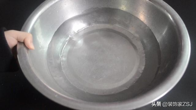 一周地板不沾灰实用拖地小妙招,怎样拖地地板才会干净又亮