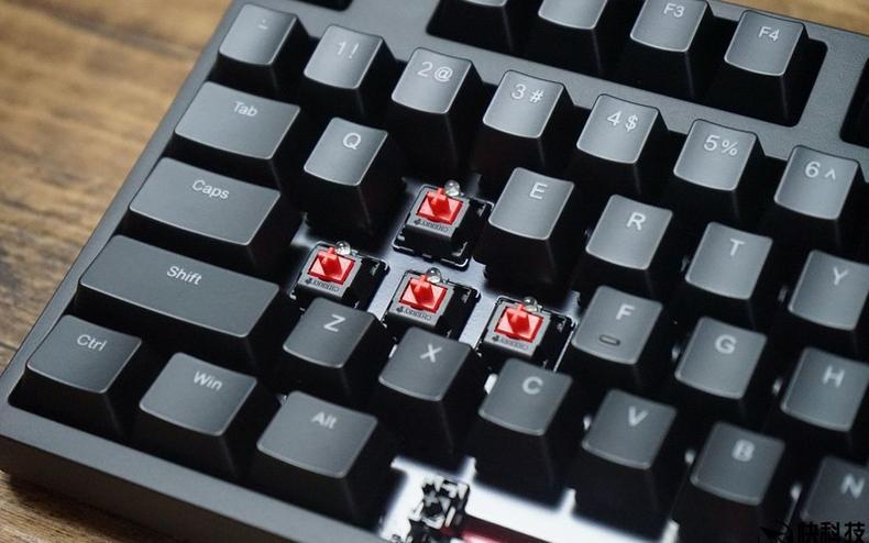 键盘轴什么意思,机械键盘哪种轴和薄膜键盘差不多