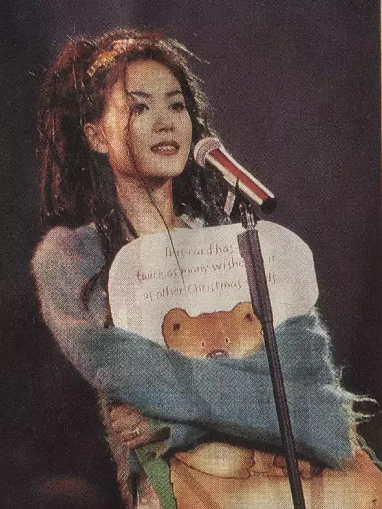 10首经典的粤语歌手完整版,100首经典粤语歌曲一人一首成名曲