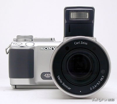 一个摄影人从卡片机到中画幅器材发展史，最后结果却没有想到