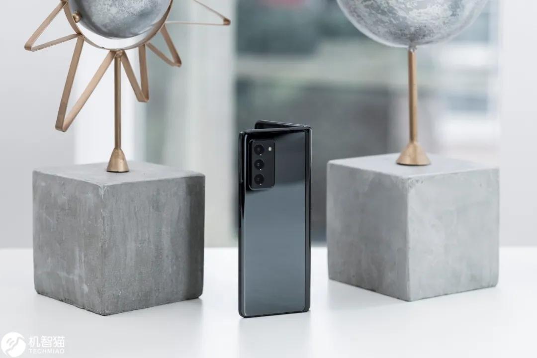 三星zfold2,三星galaxyfold2是5g吗