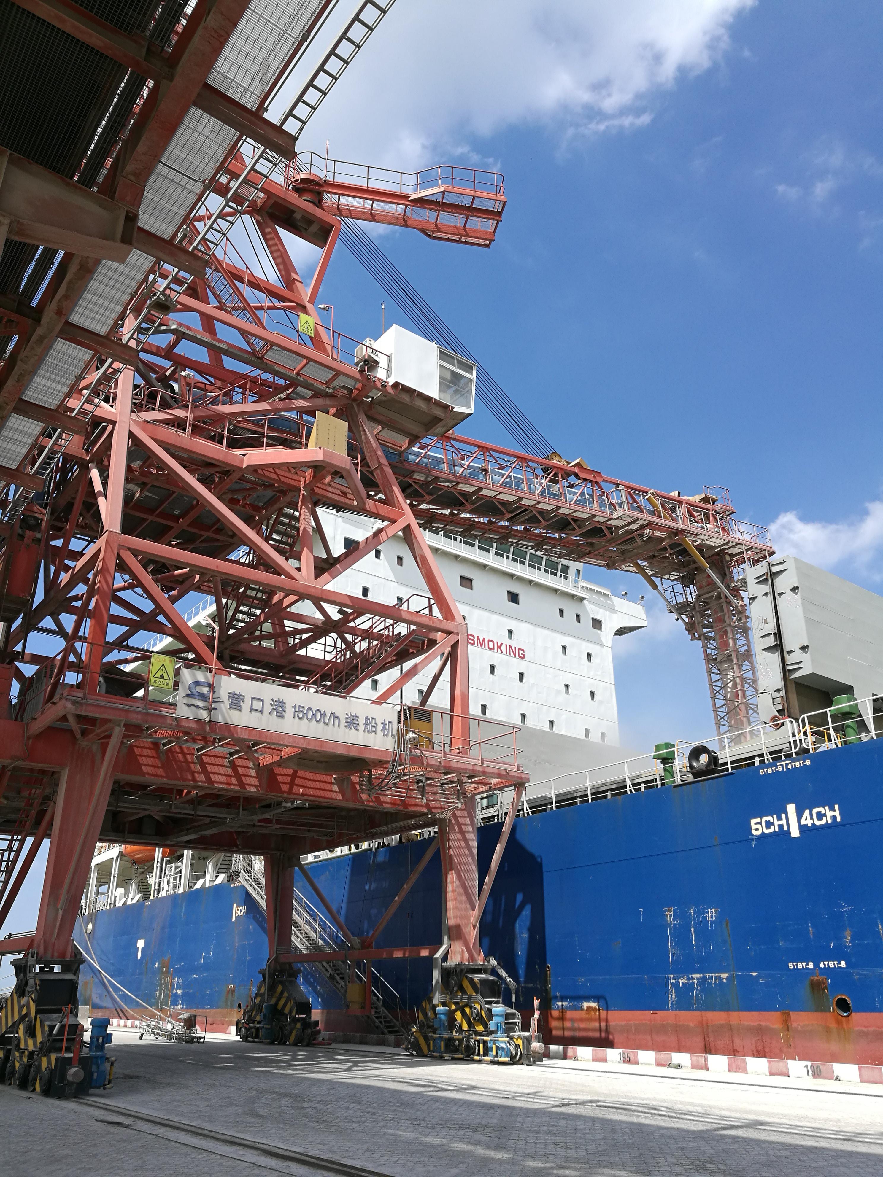 辽宁的海滨小城营口,营口鲅鱼圈周围发展