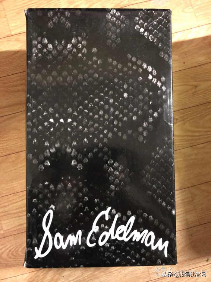 好搭耐脏的SamEdelman板鞋