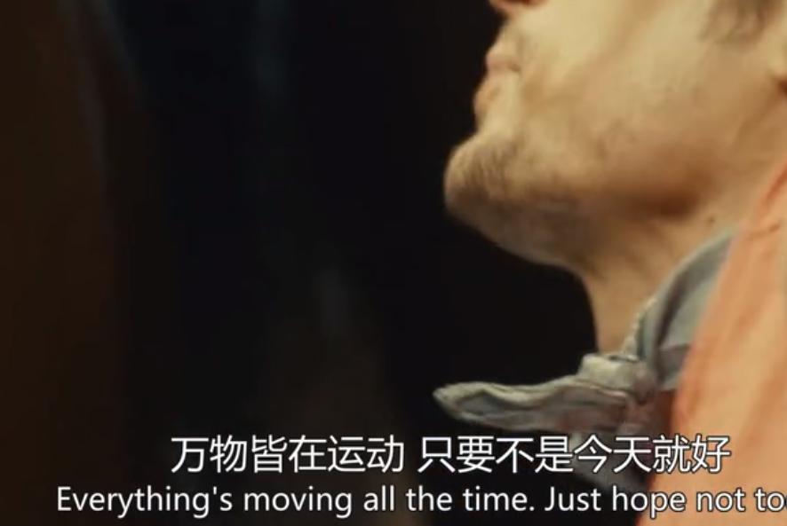 又渴又疼!手臂被石头卡住五天五夜?这部电影告诉你如何断臂求生