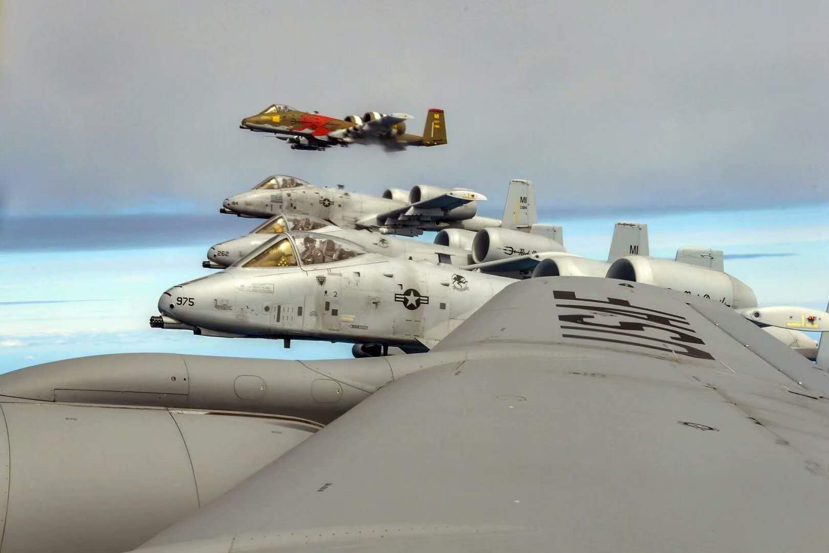 a10攻击机到底有多厉害,a-10攻击机实战