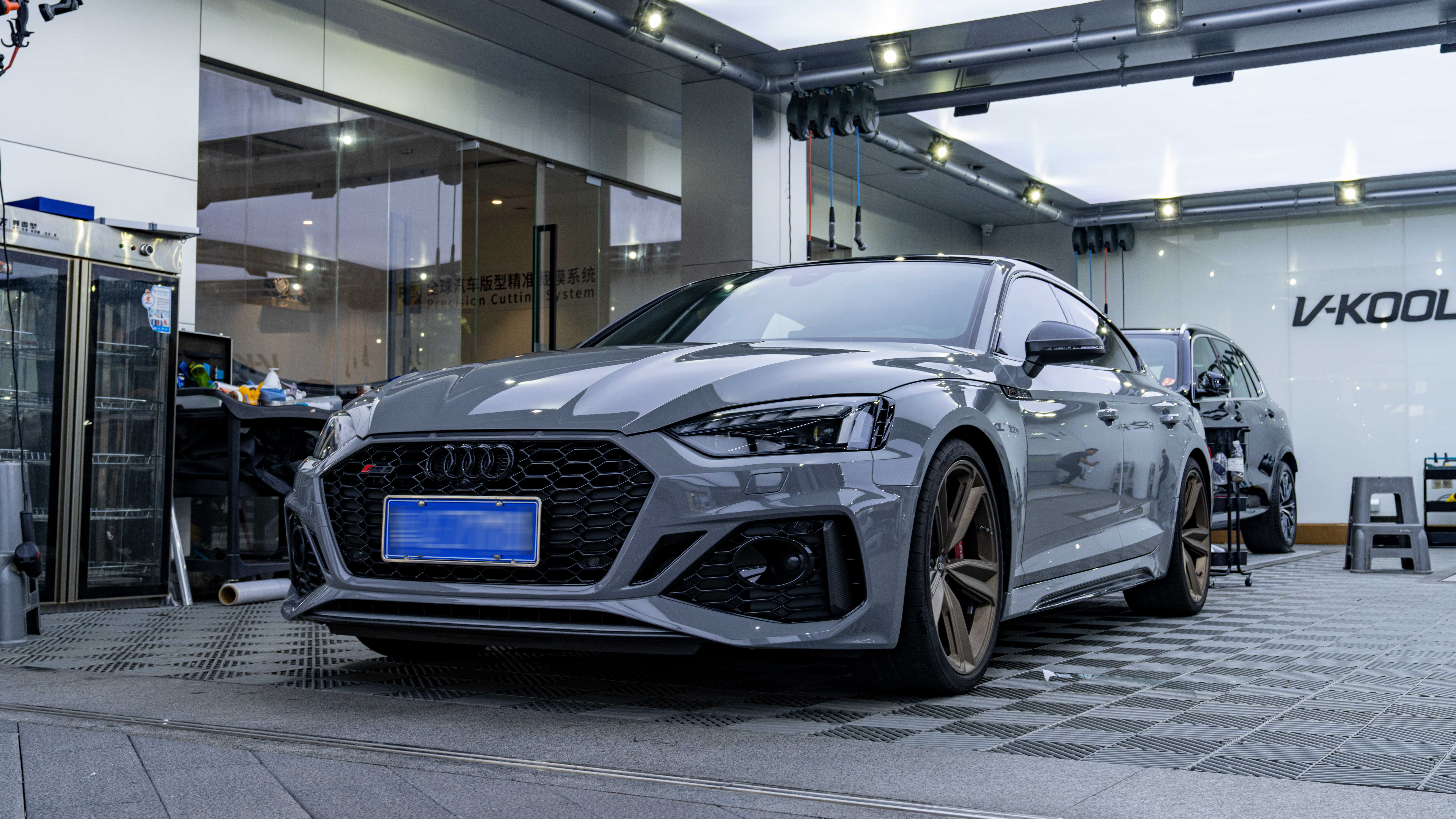 汽车窗户贴膜多久不能开窗户,为啥贴了膜不能开窗啊