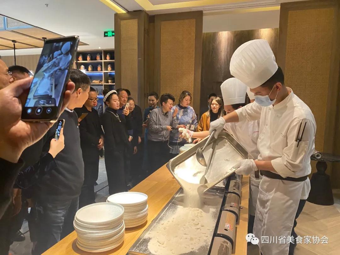 鍗楀爞宸濊彍鍘嗗彶,鍥涘窛鍗楀爞宸濊彍