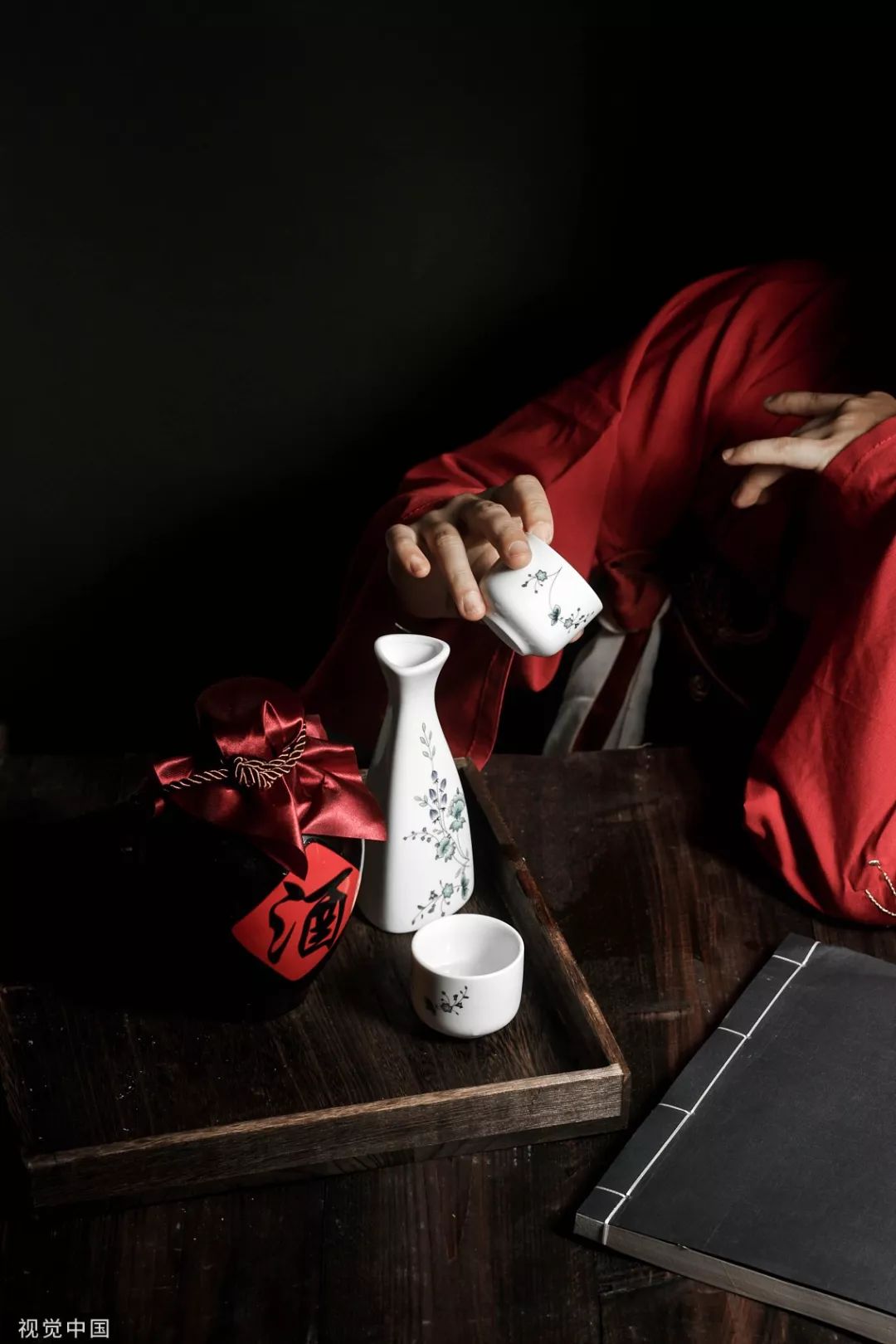 盘点那些漂亮的结婚证,独一无二的结婚证名字亮了