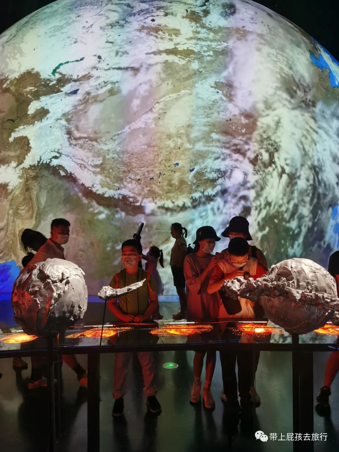 上海天文馆2个小时攻略,人气爆棚的上海天文馆