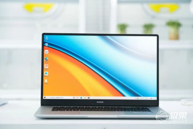 笔记本电脑抗蓝光和护眼屏的区别,防蓝光护眼电脑屏幕真的能有效吗