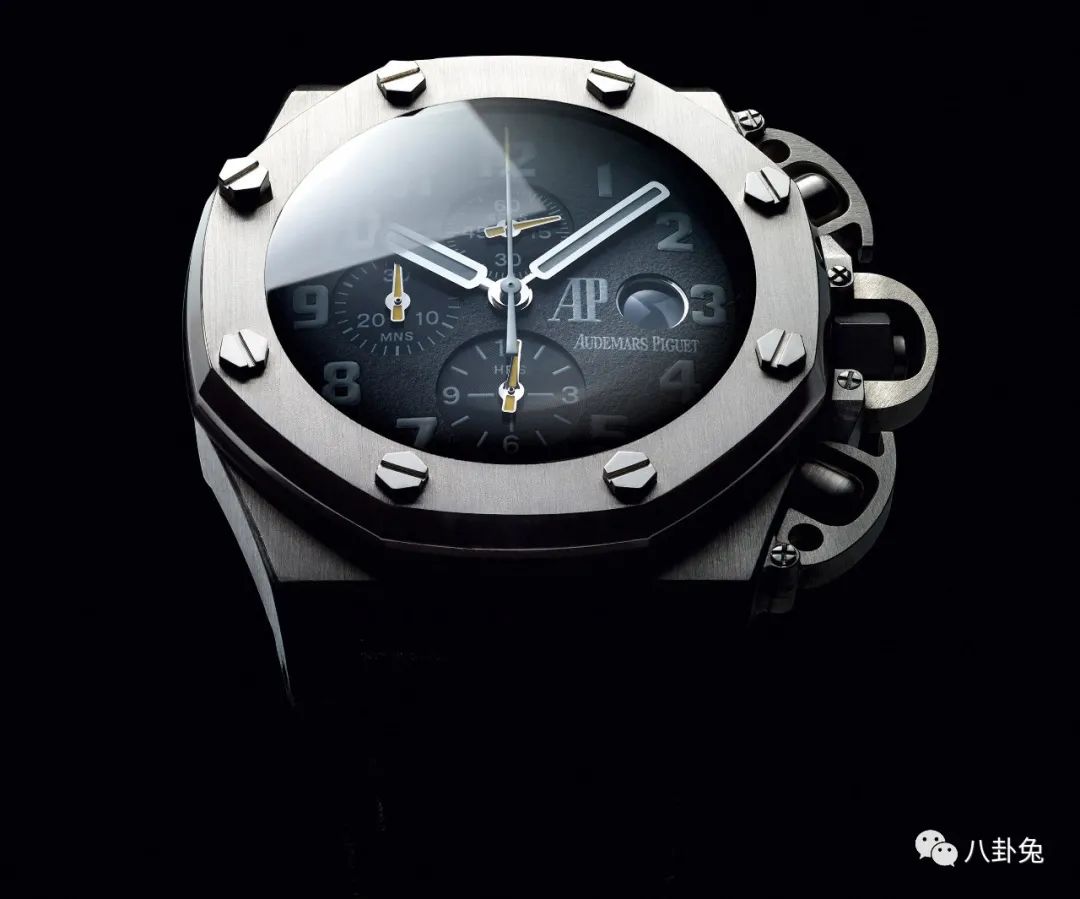 一上架就被抢空的手机性价比,爱彼黑豹陀飞轮