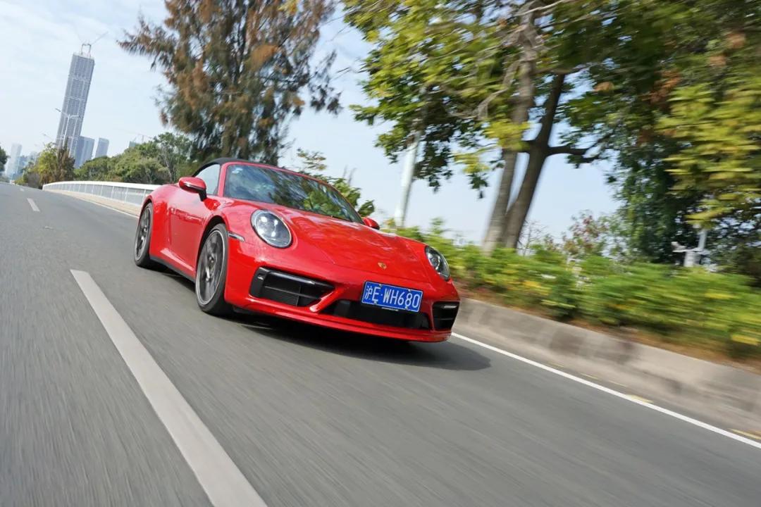 保时捷全新9114s性能测试,保时捷911carrera4s敞篷