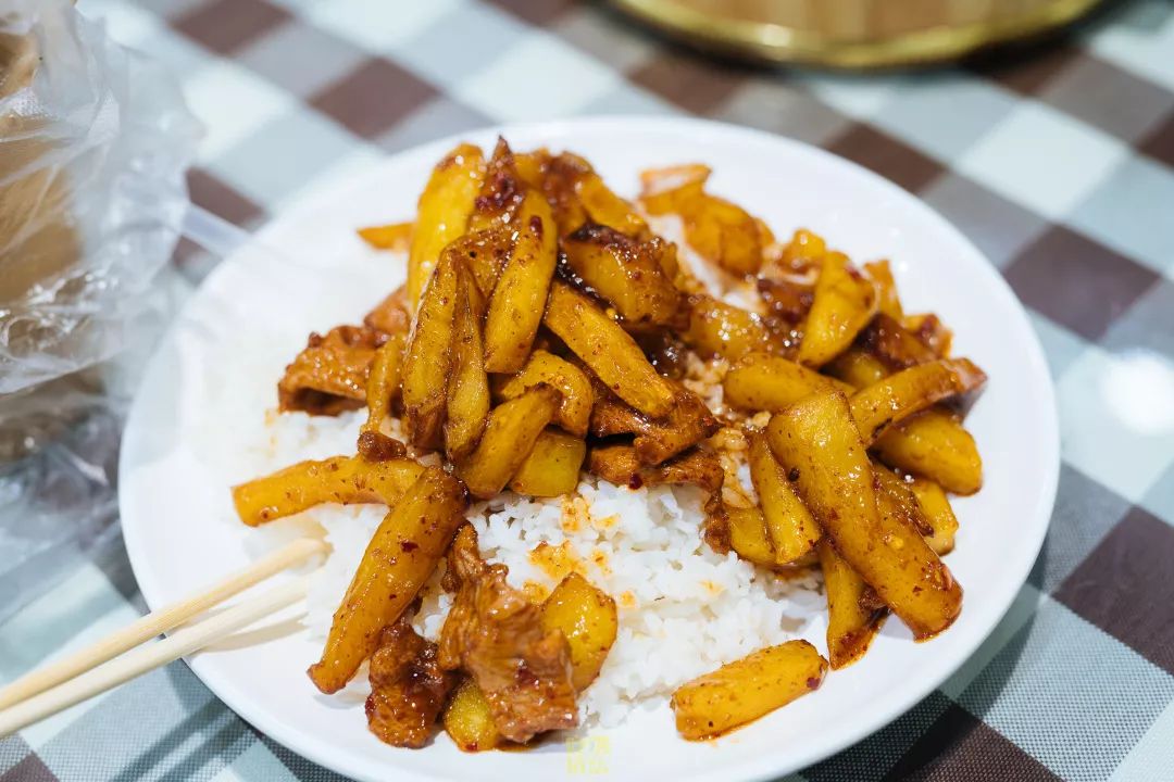 自从藏龙岛有了南延线，我就再没羡慕过别人家的学校！