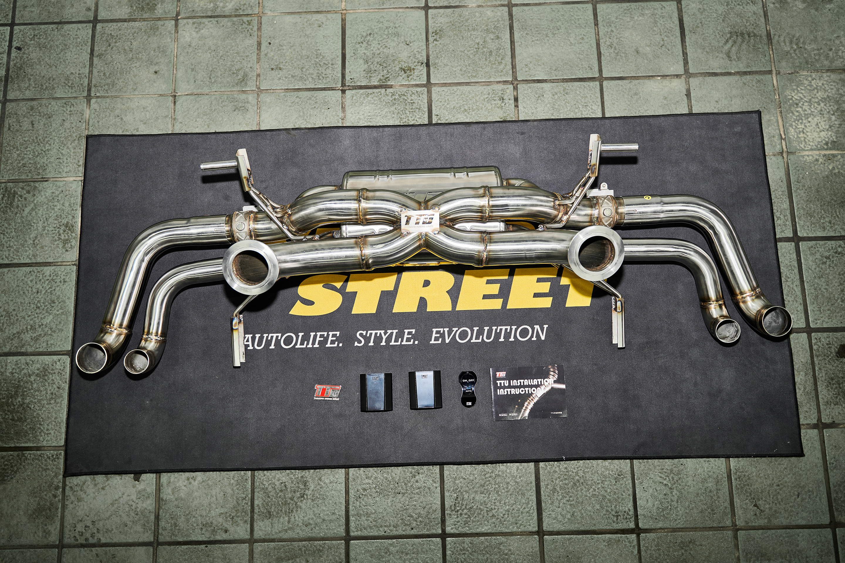 奥迪r8改装最佳效果,奥迪r8改全段排气声浪