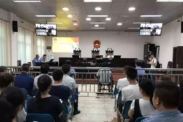 金额巨大虚开发票案例,2名90后财务被抓特大虚开发票案