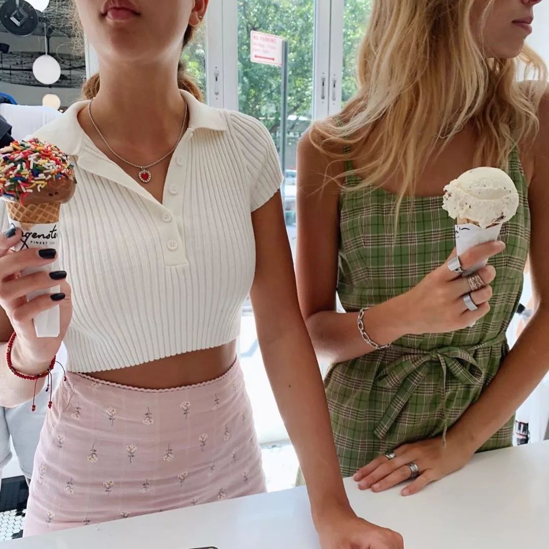 欧阳娜娜nabi品牌真的有人买吗,欧阳娜娜和kaia穿了什么这么酷