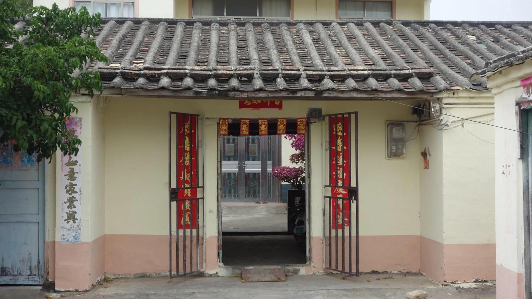 侨港边上的大、小老虎村，房租很低但住的人却很少，如今面临改造