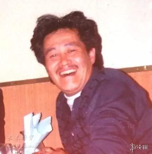 男神们都老了,吴彦祖赵本山对比照