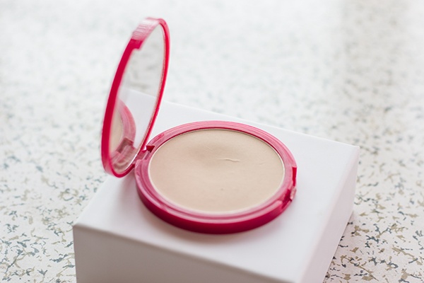 十大公认好用的粉饼名,funnyelves粉饼和kato粉饼哪个好