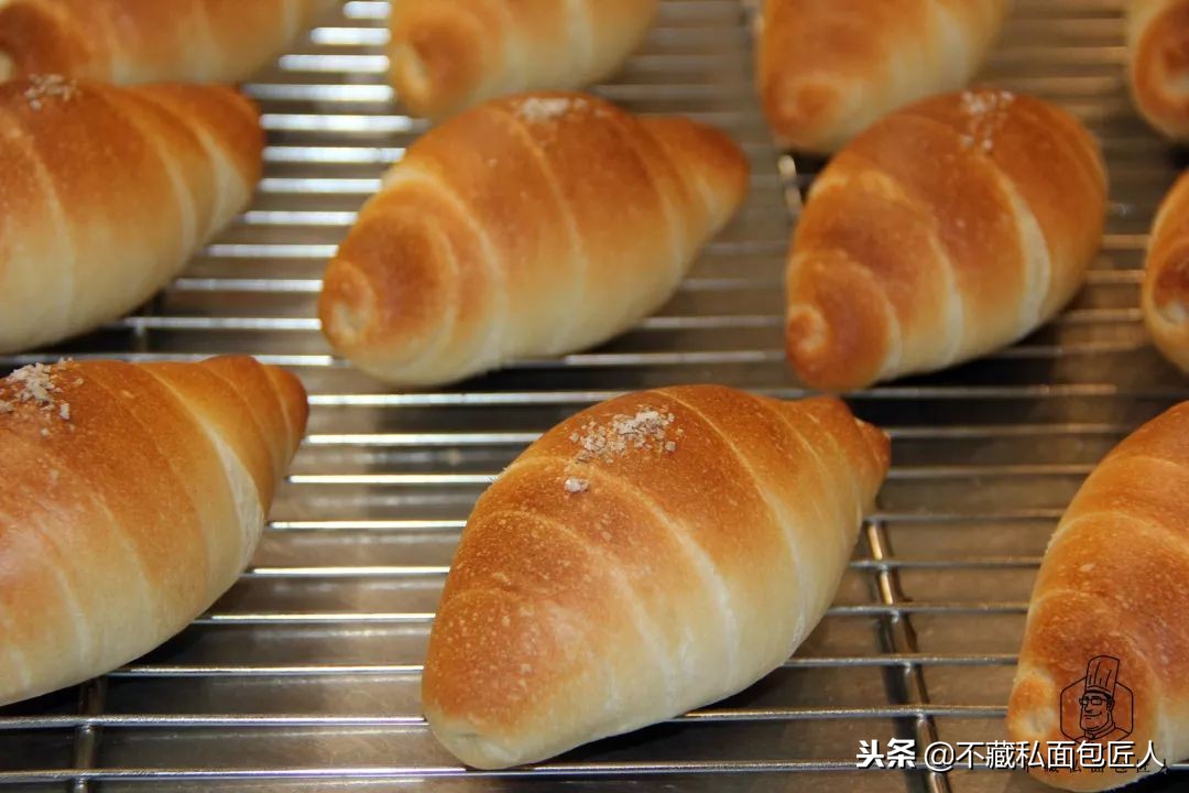 黄油可以用起酥油代替吗,烤面包可以用什么油替代黄油