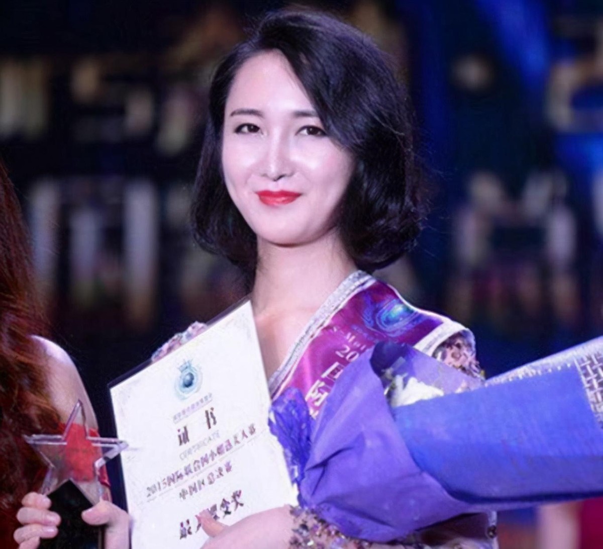 半年20多次手术，万千人骂她人妖变态，刘婷变性路比你想象的艰难