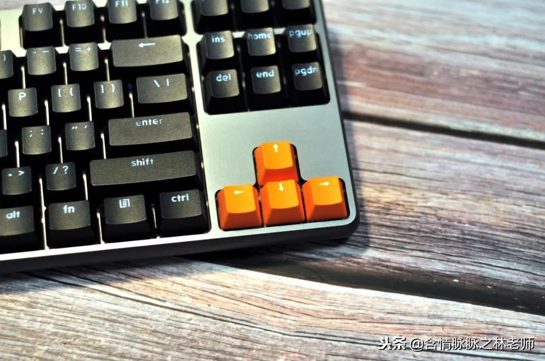 红轴正刻机械键盘,悦米红轴机械键盘