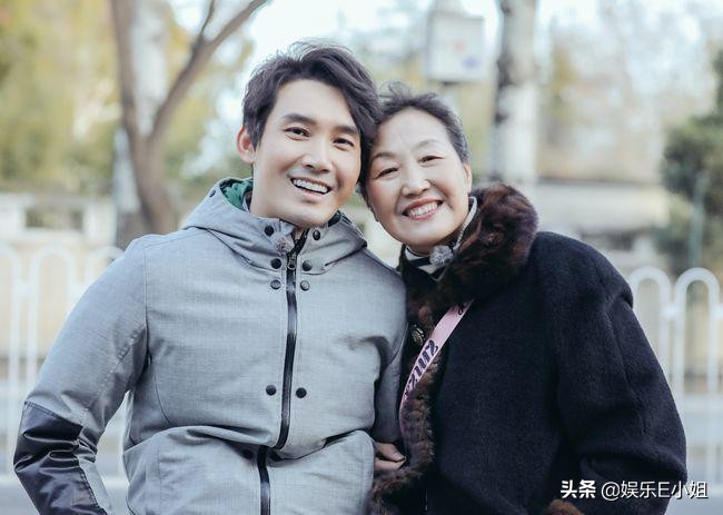 陈松伶被婆婆扯毛巾原视频,陈松伶婆婆怕吵醒儿子