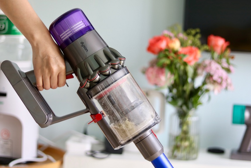 戴森v12强效续航,戴森v11续航