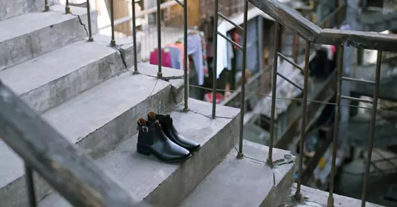 别人肯定不会说！发现这一点，才会挑出巨巨巨显腿长的靴子